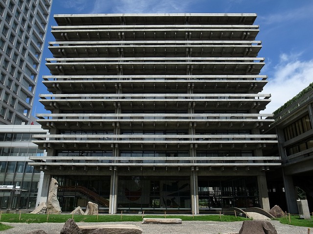 あおりのある写真